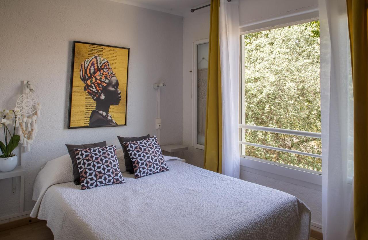 Le Grand Large Bord De Mer Hotel & Appartements パラヴァ・レ・フロ エクステリア 写真