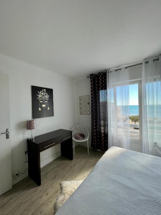 Le Grand Large Bord De Mer Hotel & Appartements パラヴァ・レ・フロ エクステリア 写真